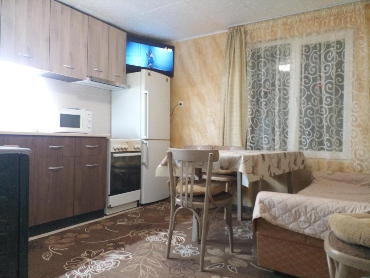 Guest House Emiliya Ovchartsi  ภายนอก รูปภาพ